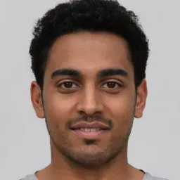 Ảnh đại diện người dùng Lê Quỳnh